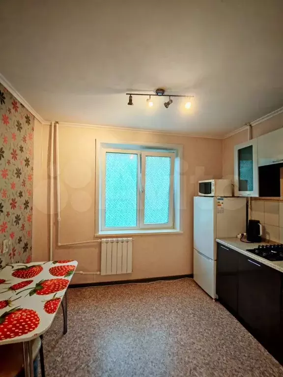 1-к. квартира, 35 м, 2/10 эт. - Фото 1