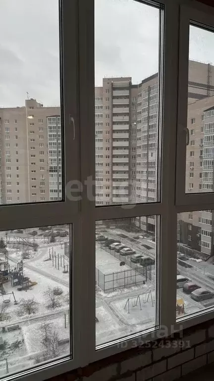 1-к кв. Тюменская область, Тюмень Амурская ул., 39 (35.0 м) - Фото 1