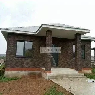 Дом в Башкортостан, Иглинский район, Акбердинский сельсовет, с. ... - Фото 1