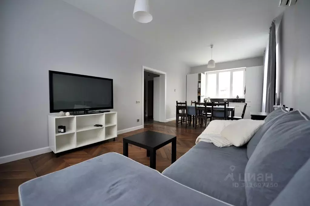 Дом в Смоленская область, д. Коммуна  (160 м) - Фото 1