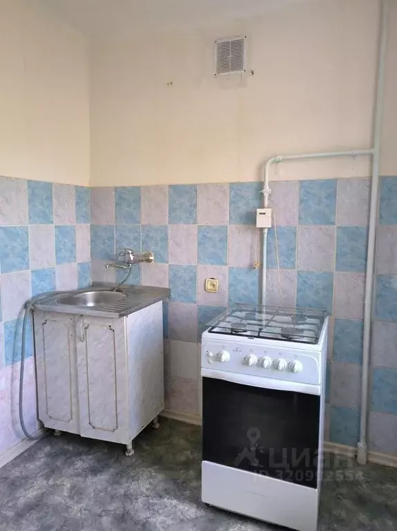 3-к кв. Омская область, Омск Городок Нефтяников мкр, ул. 22 Апреля, 8В ... - Фото 2