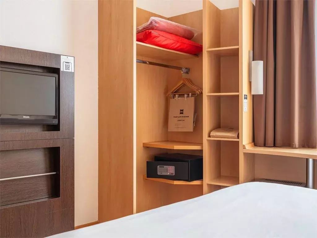 Комната Москва ул. Щипок, 22С1 (17.0 м) - Фото 1