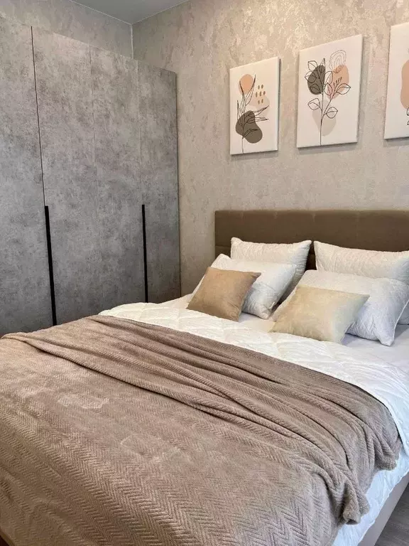 1-к кв. Новосибирская область, Новосибирск ул. Ясный Берег, 3 (40.0 м) - Фото 0