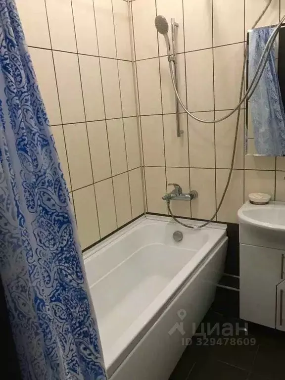 1-к кв. Татарстан, Казань Ново-Азинская ул., 1а (37.0 м) - Фото 2