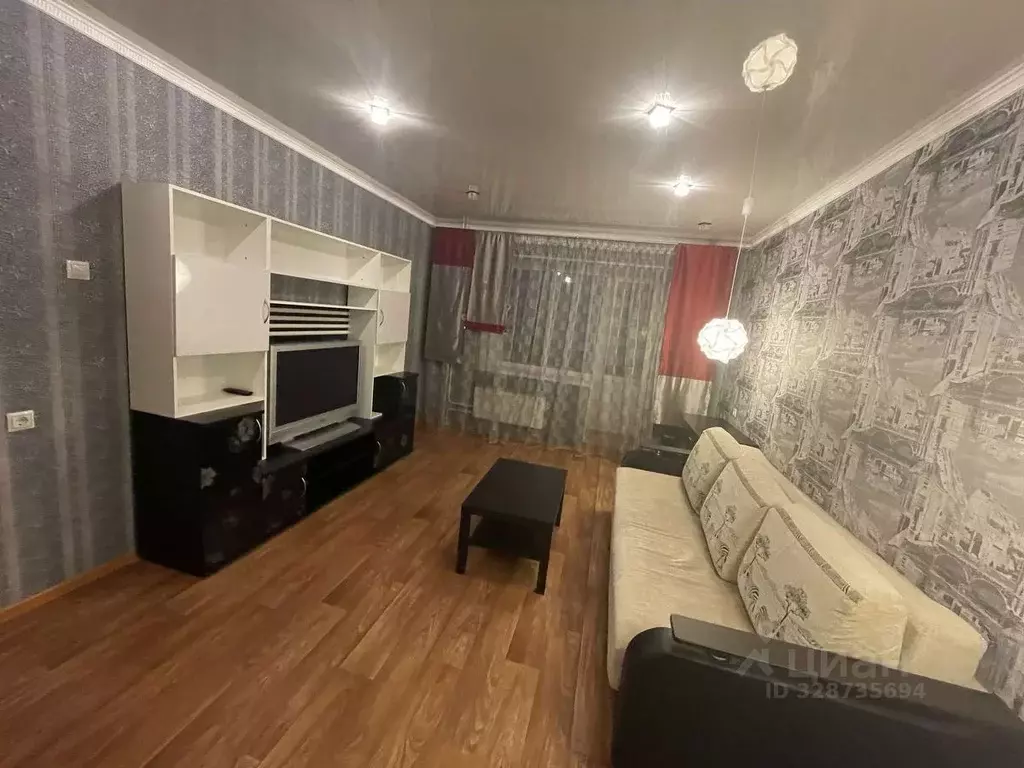 3-к кв. Белгородская область, Старый Оскол Восточный мкр, 49 (90.0 м) - Фото 1