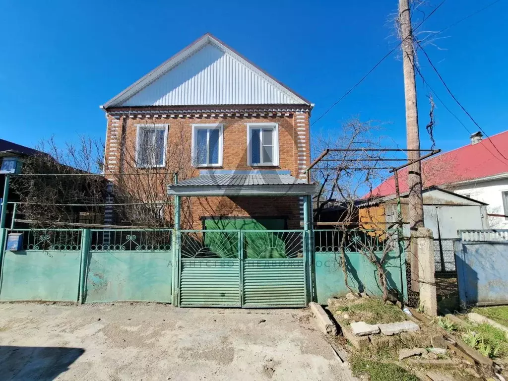 Дом в Краснодарский край, Апшеронск Виноградная ул. (148 м) - Фото 1