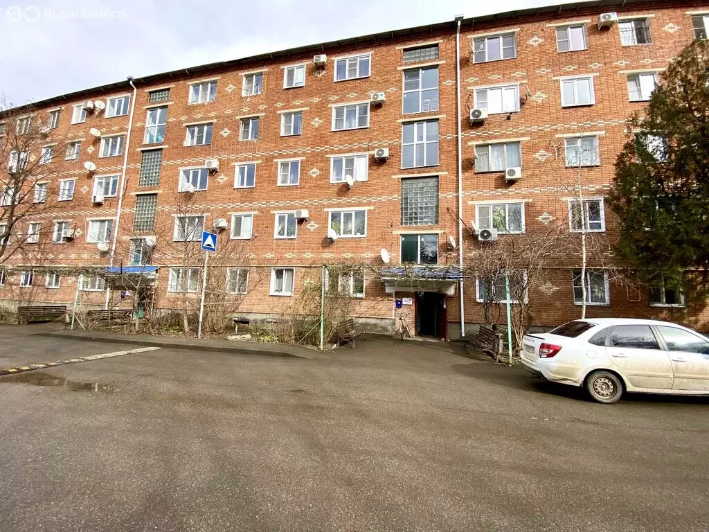 2-комнатная квартира: Лабинск, улица Некрасова, 30/2 (49 м) - Фото 1