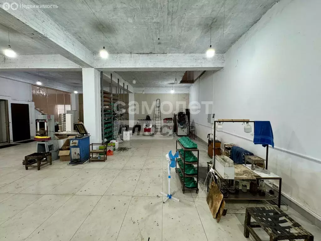 Дом в Махачкала, 1-я Аварская улица, 3 (700 м) - Фото 2