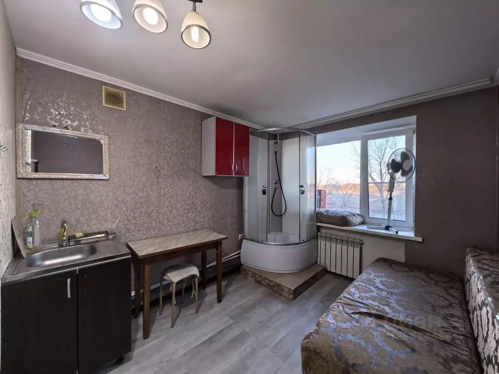 Комната Хабаровский край, Хабаровск Шмаковский пер., 11 (10.0 м) - Фото 1