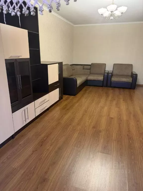 1-к кв. Северная Осетия, Владикавказ ул. Международная, 2 (50.0 м) - Фото 1