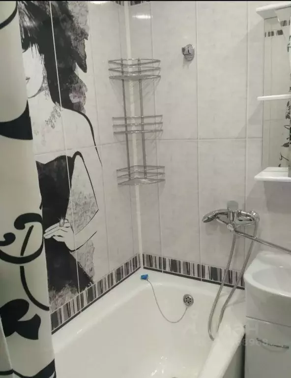1-к кв. Татарстан, Нижнекамск ул. Кайманова, 6 (36.0 м) - Фото 0