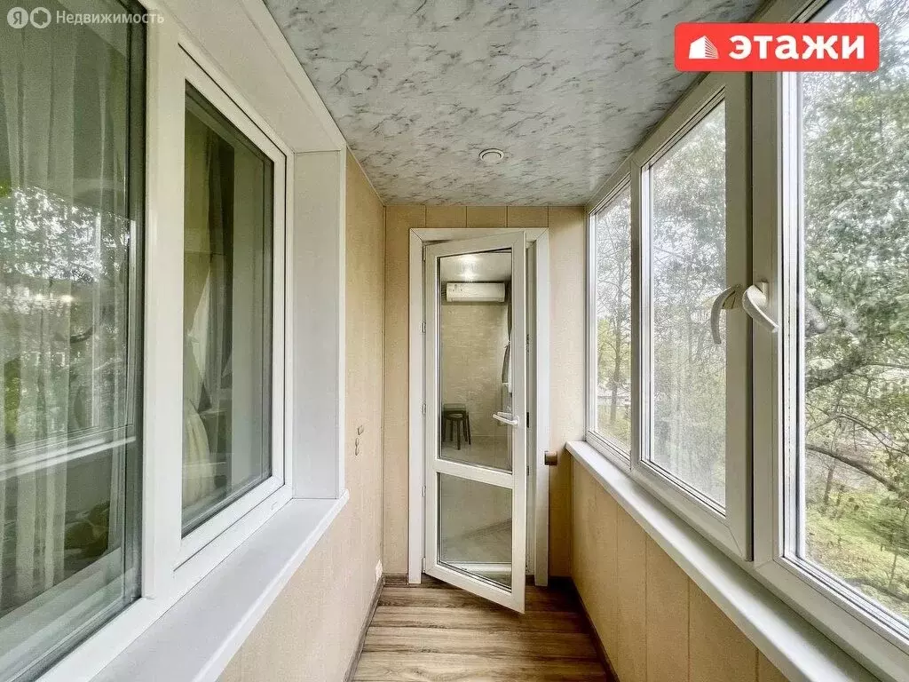 2-комнатная квартира: Владивосток, улица Космонавтов, 1 (44 м) - Фото 1