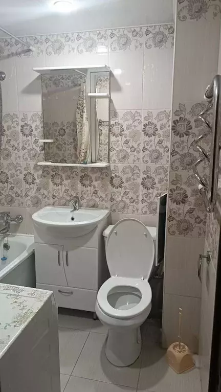 1-к. квартира, 40 м, 2/9 эт. - Фото 0