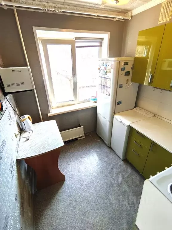 2-к кв. Хакасия, Абакан ул. Щетинкина, 69 (43.7 м) - Фото 1