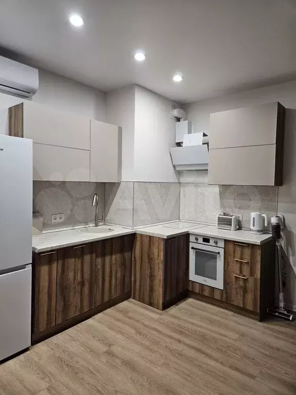 Квартира-студия, 27 м, 5/13 эт. - Фото 0