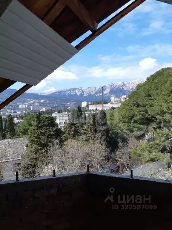 Дом в Крым, Ялта ул. Манагарова, 2В (400 м) - Фото 1