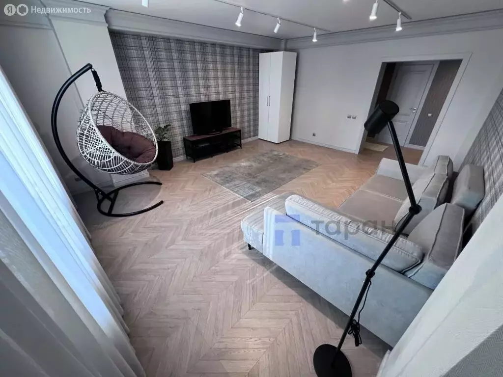 2-комнатная квартира: Челябинск, улица Труда, 162 (93.4 м) - Фото 0