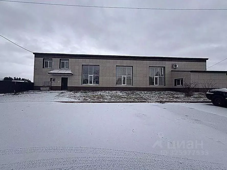 Помещение свободного назначения в Татарстан, с. Муслюмово ул. ... - Фото 1