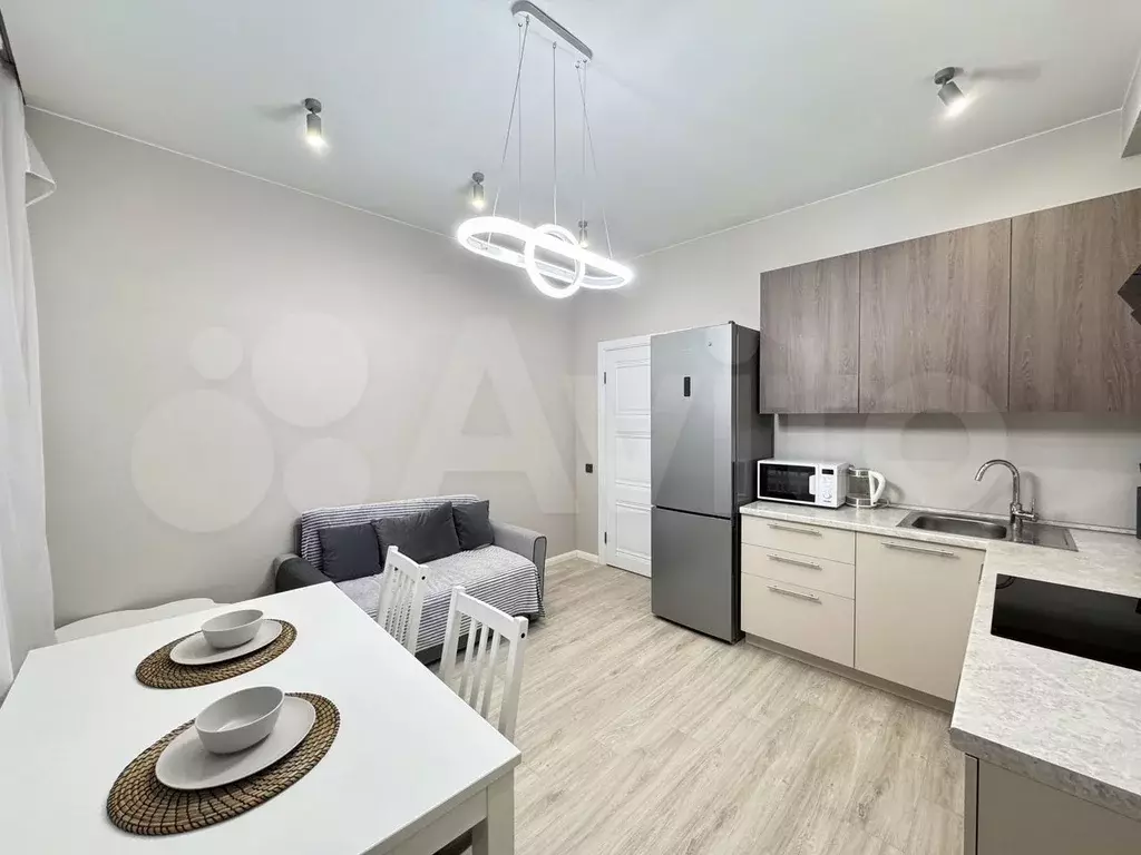 1-к. квартира, 45 м, 1/9 эт. - Фото 1