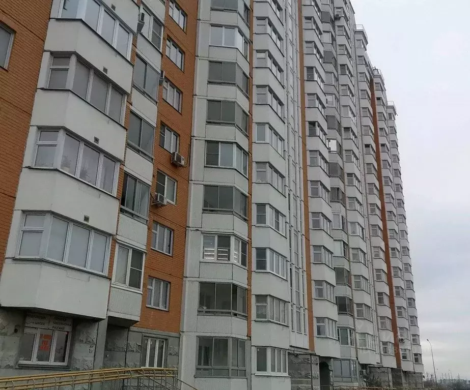 2-к кв. Москва ул. Сочинская, 5 (60.2 м) - Фото 0