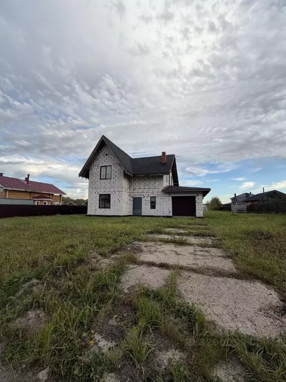 Дом, 200 м - Фото 1