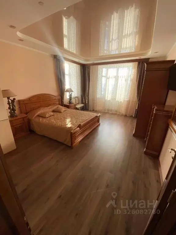 4-к кв. Москва Авиационная ул., 79К1 (170.0 м) - Фото 1