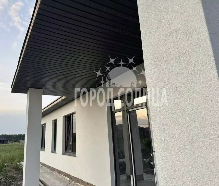 Коттедж в Омская область, Омский район муниципальный округ, с. ... - Фото 2