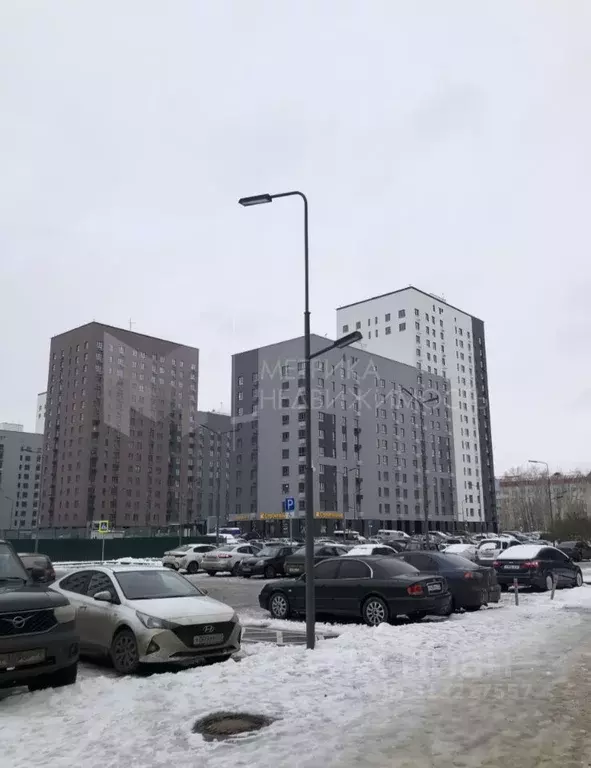 3-к кв. Тюменская область, Тюмень ул. Республики, 204к4 (75.7 м) - Фото 0