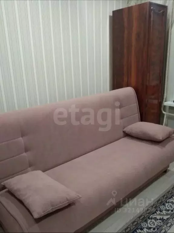 Комната Тюменская область, Тюмень ул. 50 лет Октября, 62а (11.8 м) - Фото 1