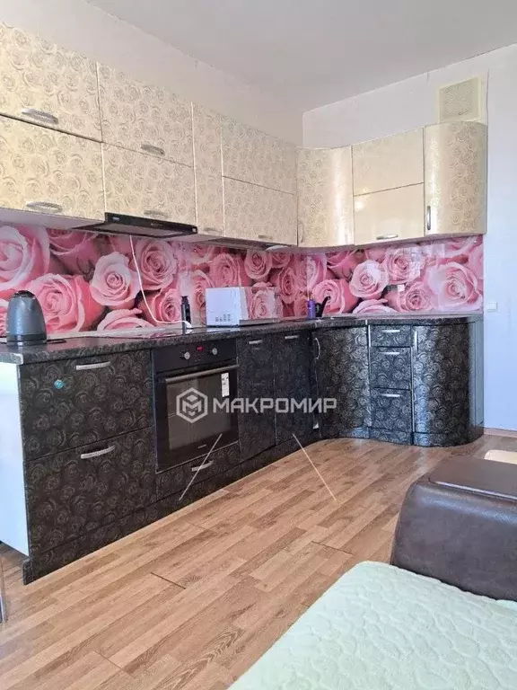 1-к кв. Челябинская область, Челябинск ул. 40-летия Победы, 44 (45.0 ... - Фото 1