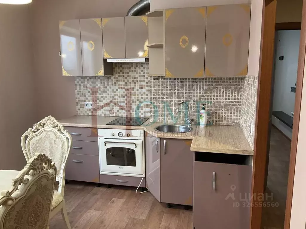 3-к кв. Новосибирская область, Новосибирск Бронная ул., 38/1 (87.0 м) - Фото 1