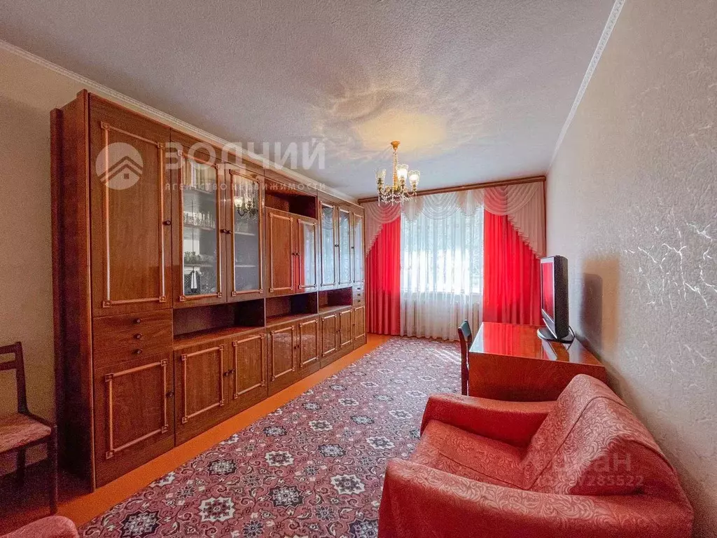 3-к кв. Чувашия, Чебоксары ул. Кадыкова, 4 (69.4 м) - Фото 0