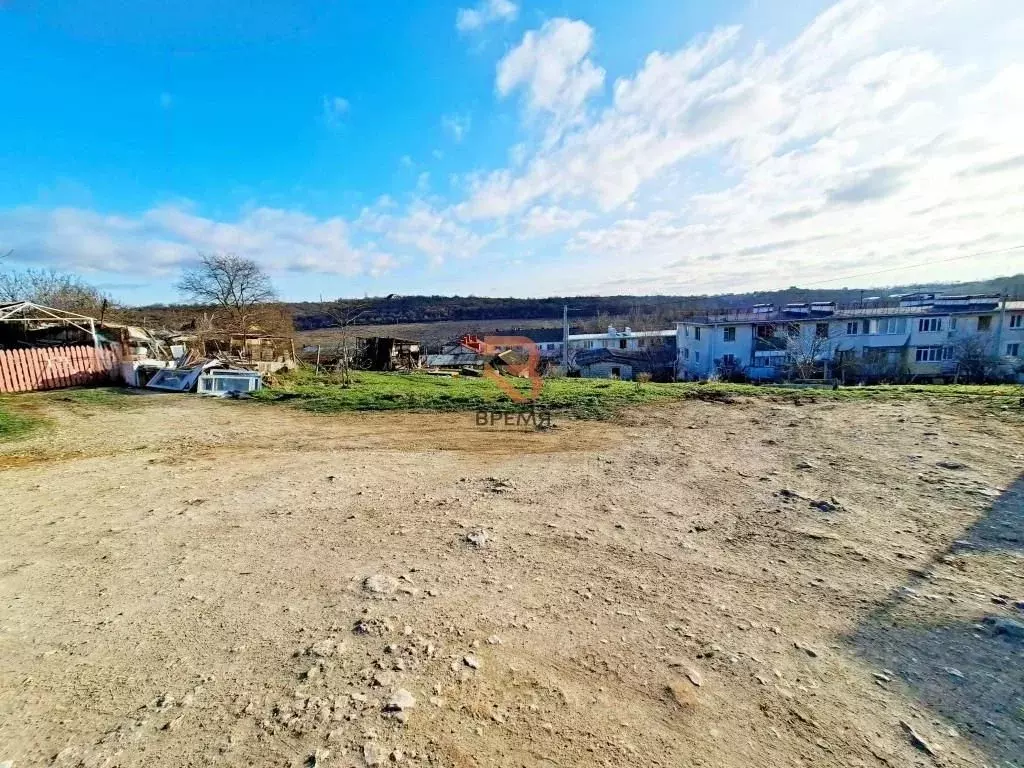 Участок в Севастополь пос. Любимовка, ул. Софьи Перовской (4.0 сот.) - Фото 1