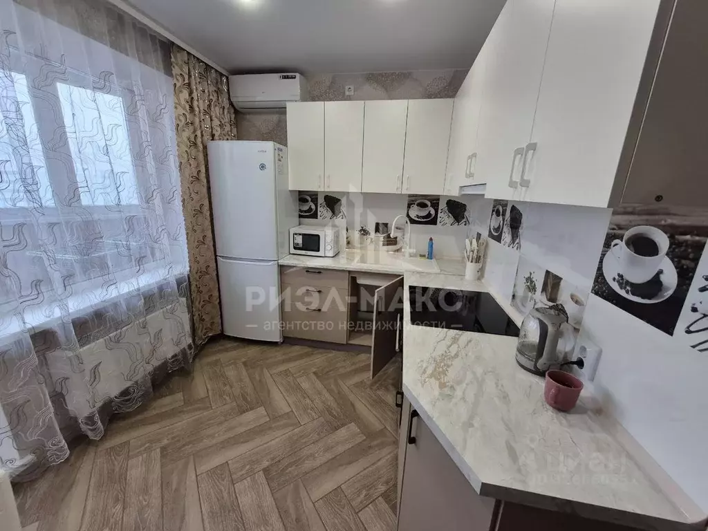 1-к кв. Брянская область, Брянск ул. Горбатова, 35 (43.0 м) - Фото 2