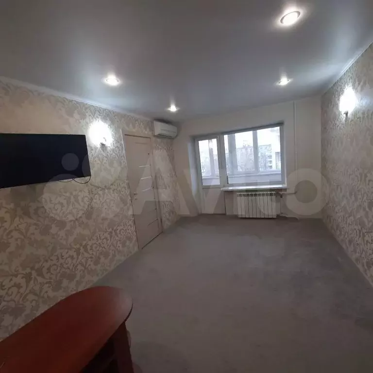 2-к. квартира, 43 м, 2/5 эт. - Фото 1