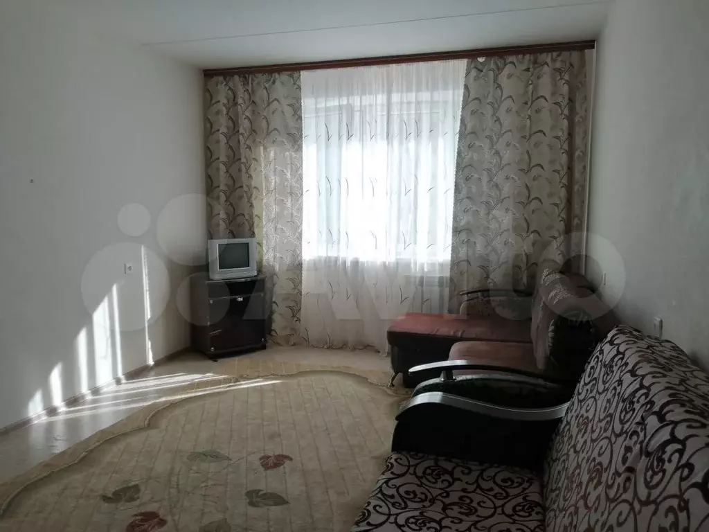 1-к. квартира, 38 м, 5/10 эт. - Фото 1