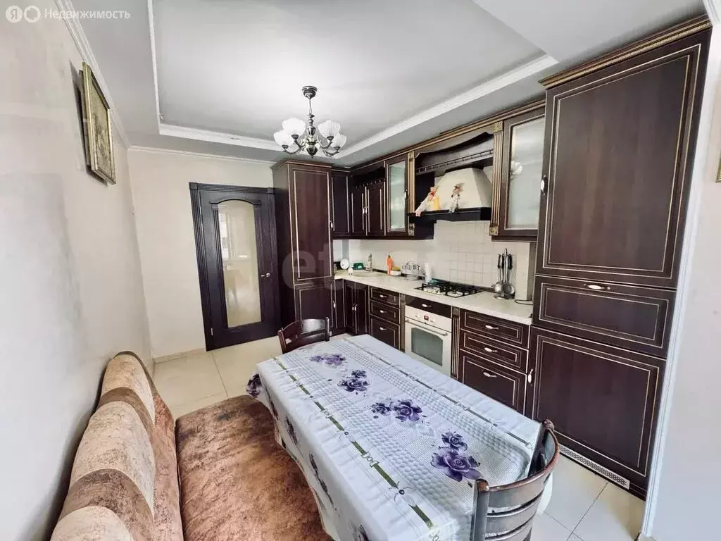 3-комнатная квартира: Симферополь, Луговая улица, 6Н/2А (80 м) - Фото 1