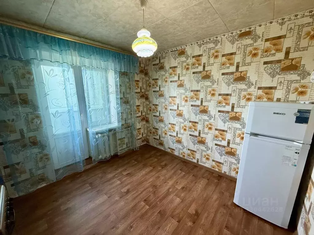 2-к кв. Краснодарский край, Ейск Коммунистическая ул., 20/13 (55.6 м) - Фото 2