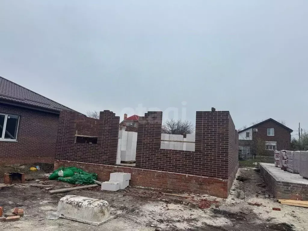 Дом в Ростовская область, Новочеркасск Войсковая ул., 67 (93 м) - Фото 2