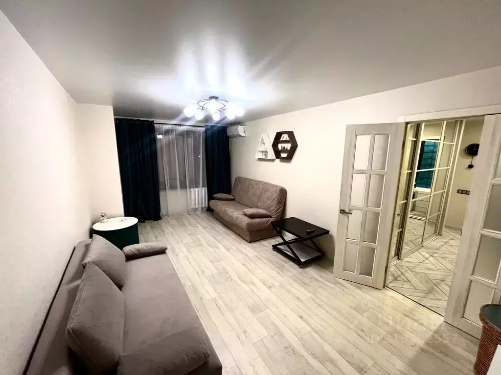 2-к кв. Псковская область, Псков Рижский просп., 29/31 (49.0 м) - Фото 0