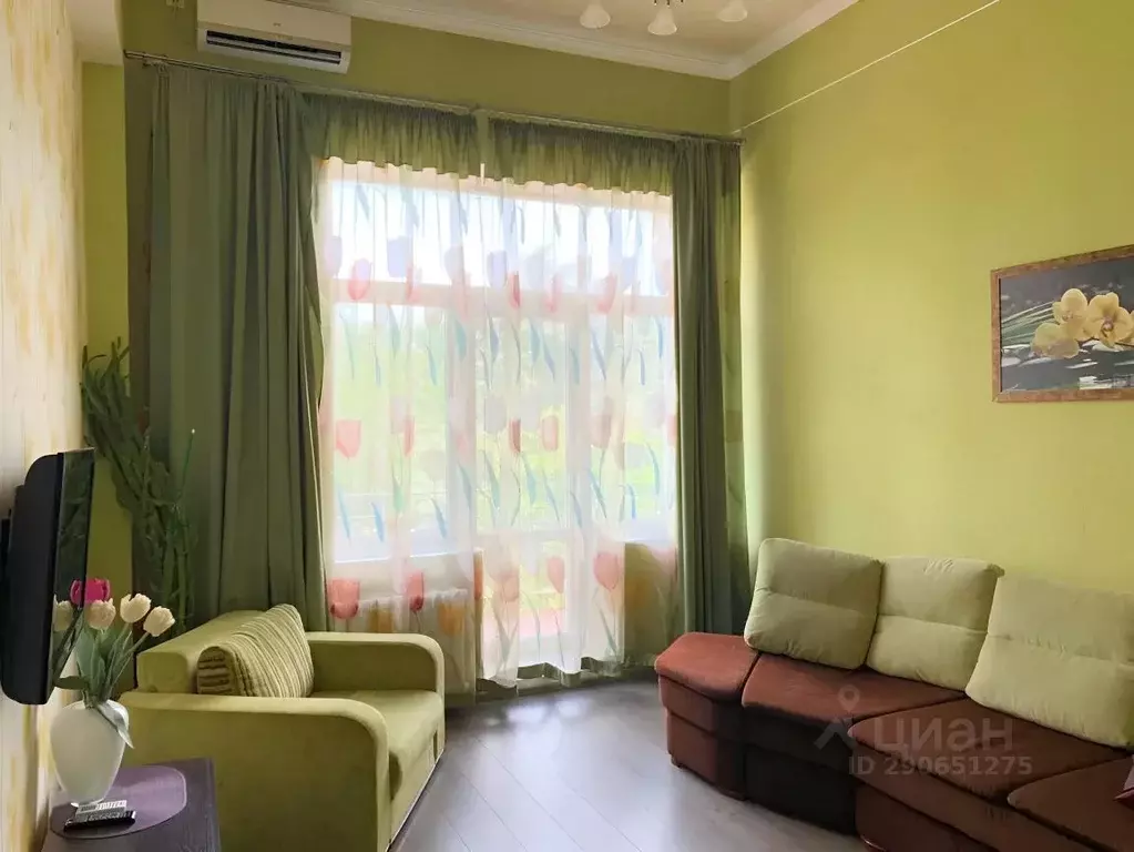 2-к кв. Севастополь ул. Сенявина, 3 (60.0 м) - Фото 1