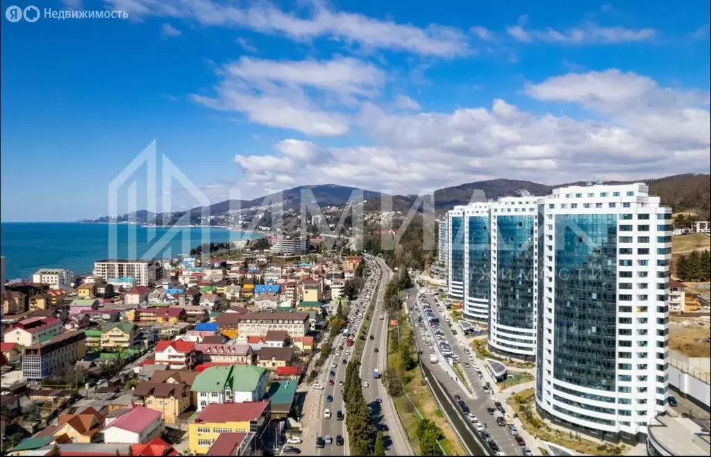 3-комнатная квартира: Сочи, улица Ленина, 298Бк5 (100 м) - Фото 0