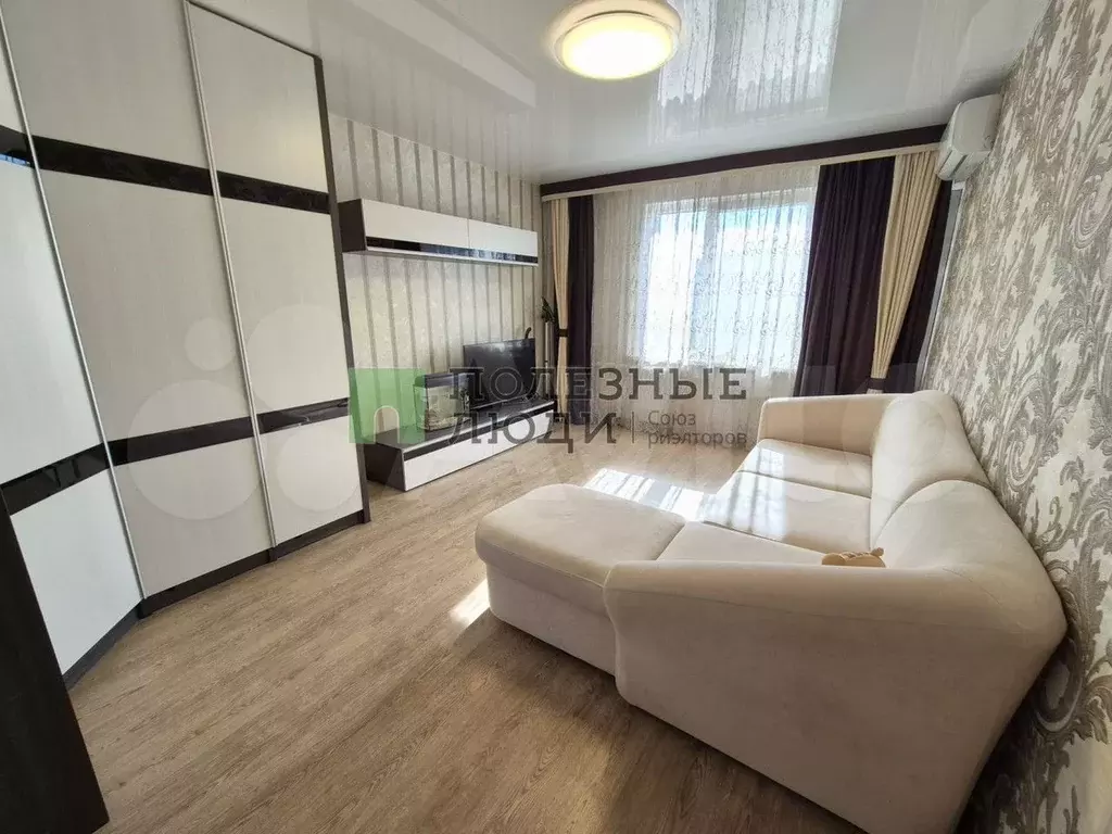 3-к. квартира, 54 м, 6/9 эт. - Фото 1