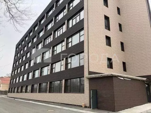 2-комнатная квартира: Владивосток, Гражданская улица, 18 (60.4 м) - Фото 1