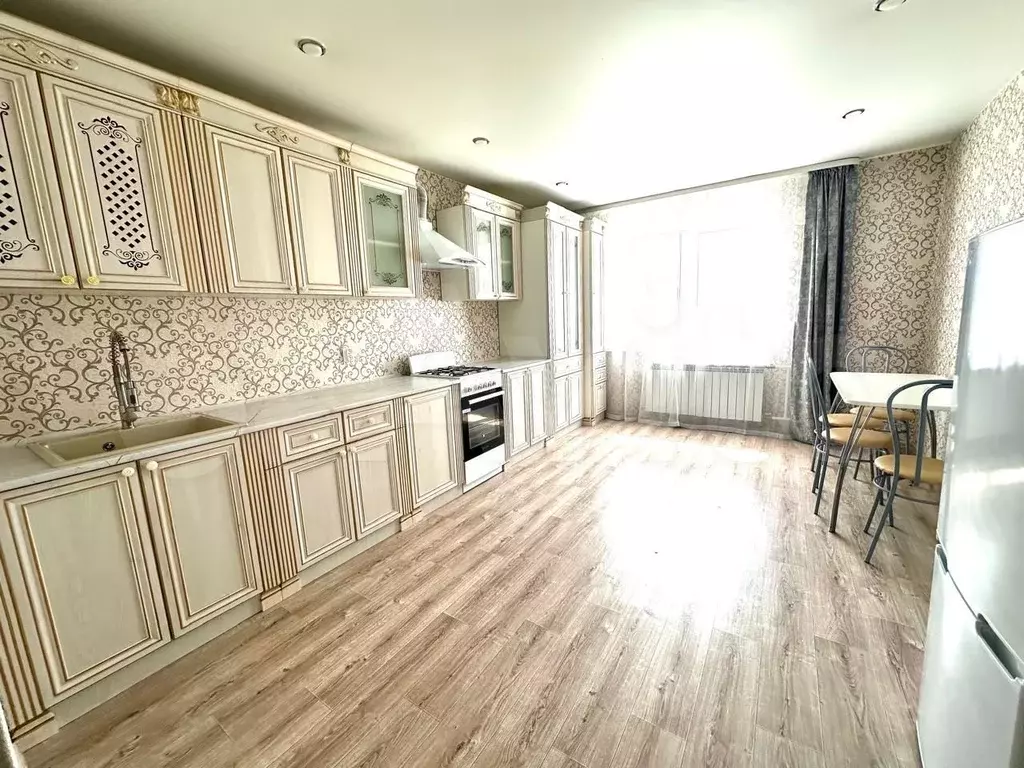 2-к. квартира, 67,4 м, 7/9 эт. - Фото 1