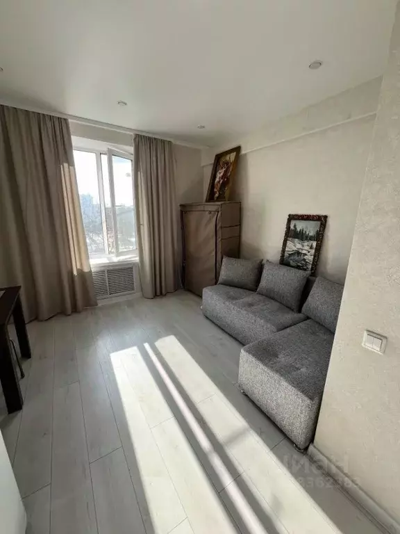 Студия Нижегородская область, Нижний Новгород ул. Энгельса, 1 (18.5 м) - Фото 2