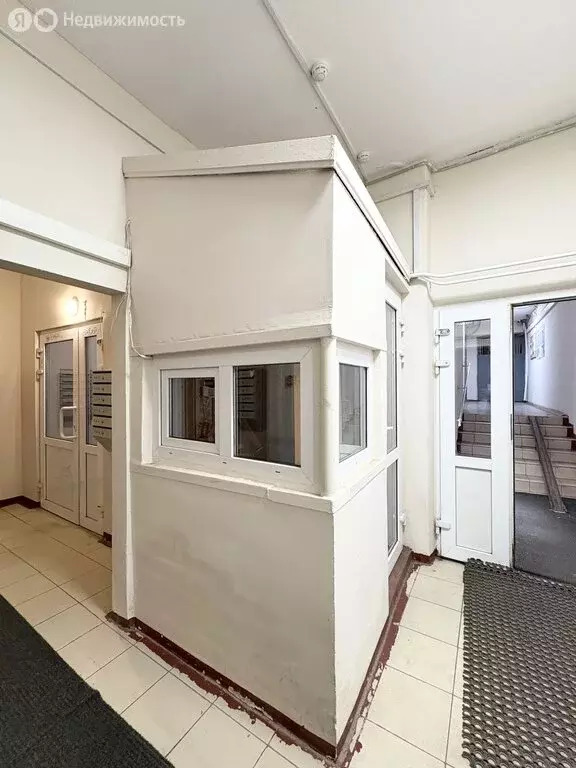 1-комнатная квартира: Пермь, улица Революции, 3 (35.6 м) - Фото 0