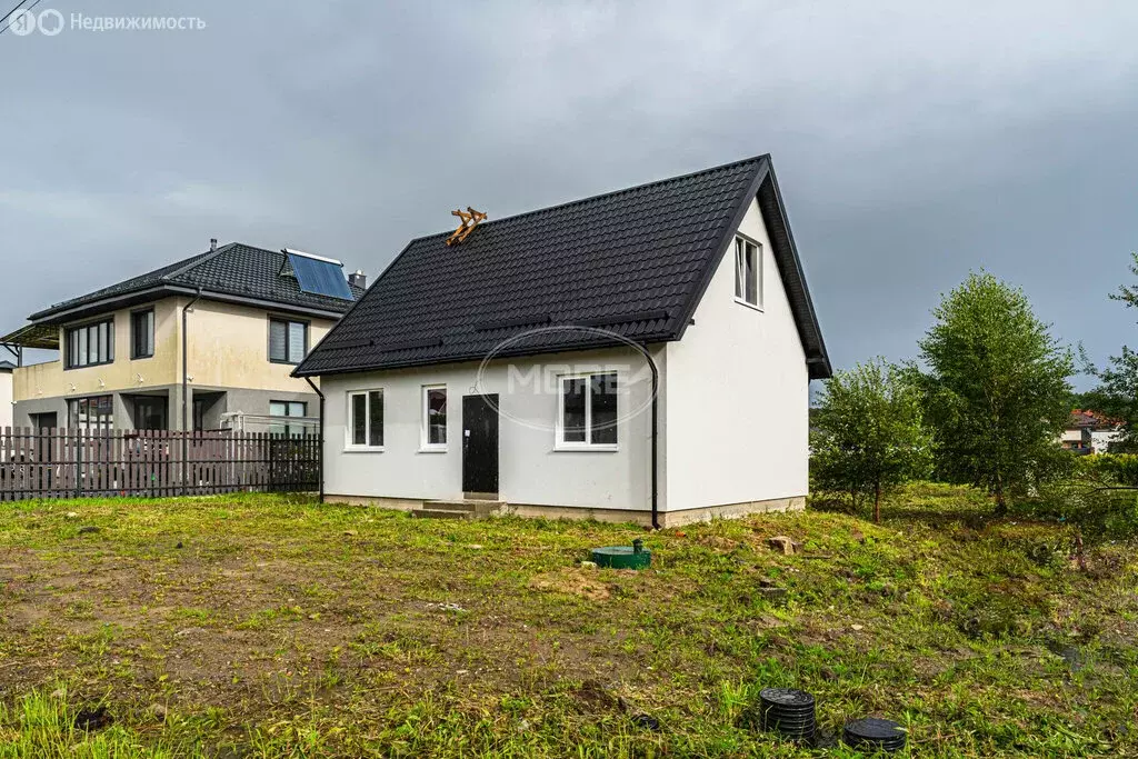 Дом в Заозерье, Рубиновая улица, 16 (101 м) - Фото 1