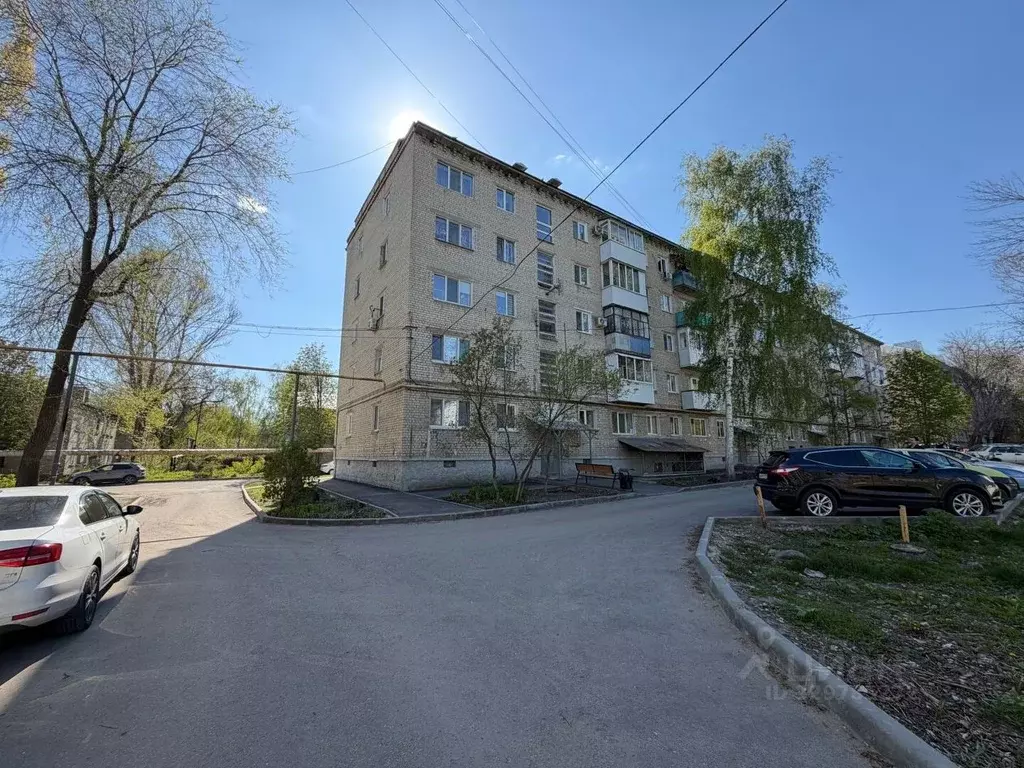 2-к кв. Саратовская область, Саратов проезд 6-й Динамовский, 6 (42.7 ... - Фото 1