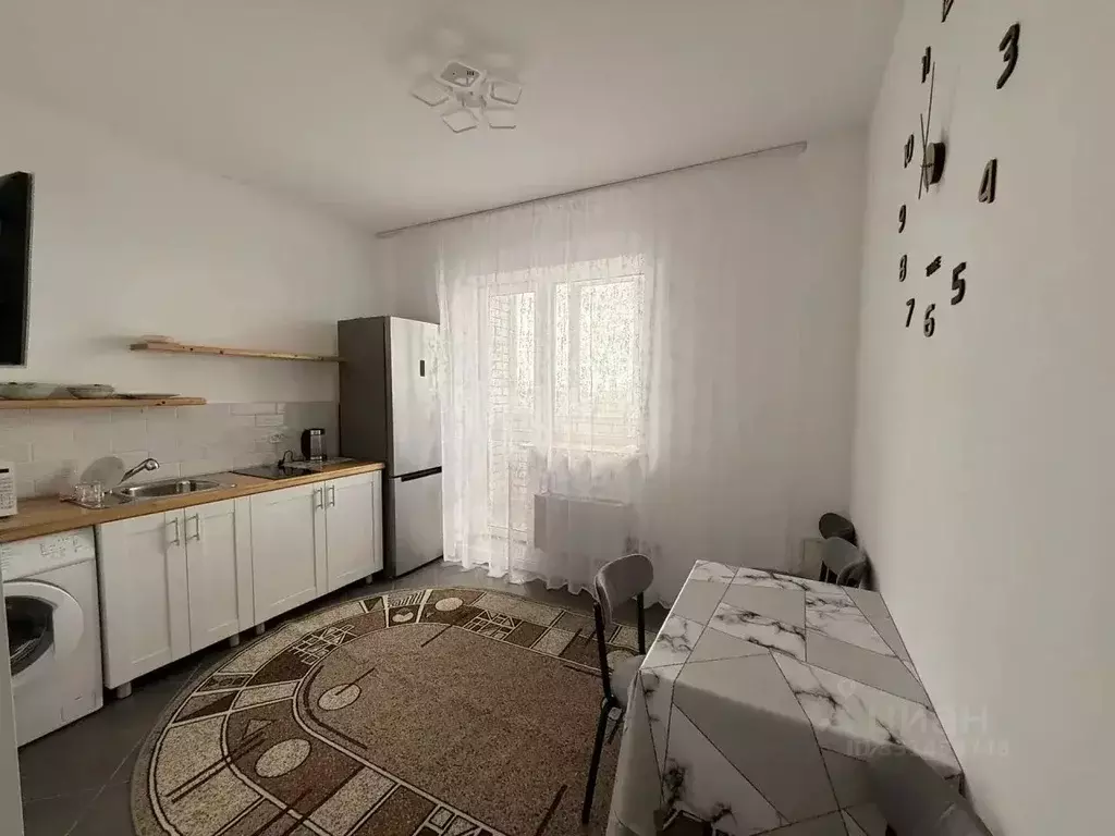 1-к кв. Брянская область, Брянск Советская ул., 105А (41.7 м) - Фото 1
